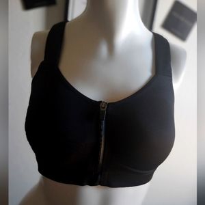 Incredible knock-out Ultra Max Sports Bra